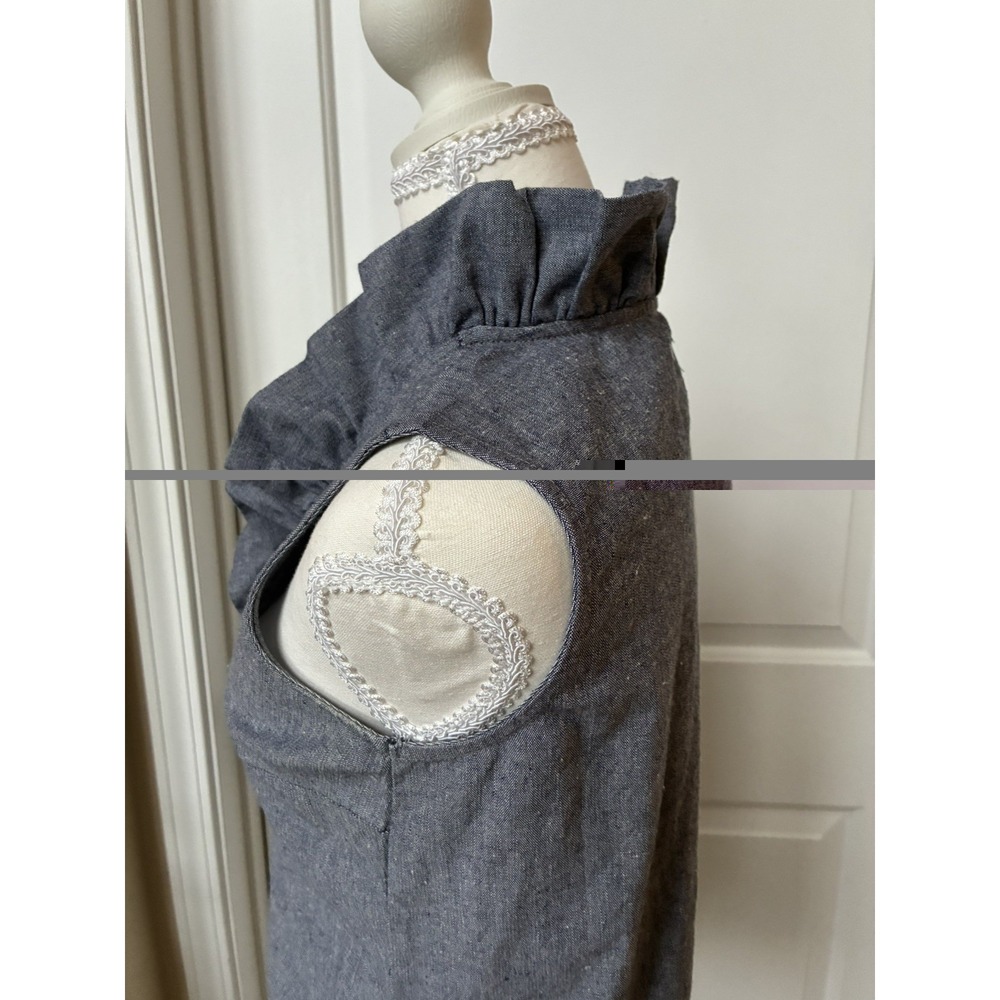 Mud Pie ladies Sleeveless Ruffle Collar Chambray Blouse XS , denim in color - Picture 9 of 16